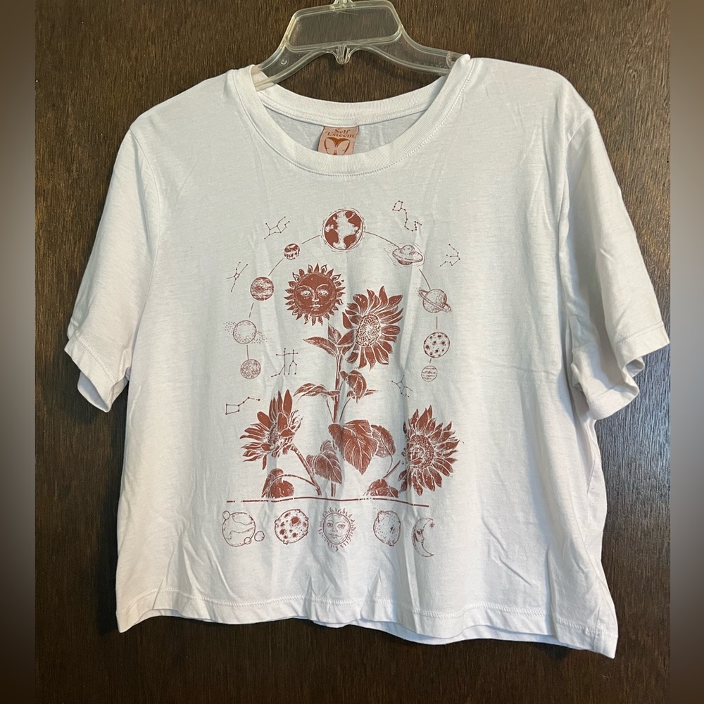 🤍Planets & Flowers Crop Top🤍